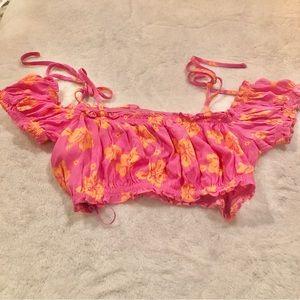 Garage New without tags Irresistible pink/orange Hawaiian floral …